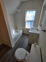 1459 Ridgewood Ave in Lakewood, OH - Building Photo