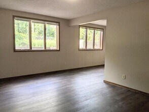 1755 Colette Dr in North Mankato, MN - Building Photo - Building Photo