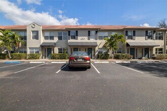 650 Central Ave in Sarasota, FL - Building Photo - Building Photo