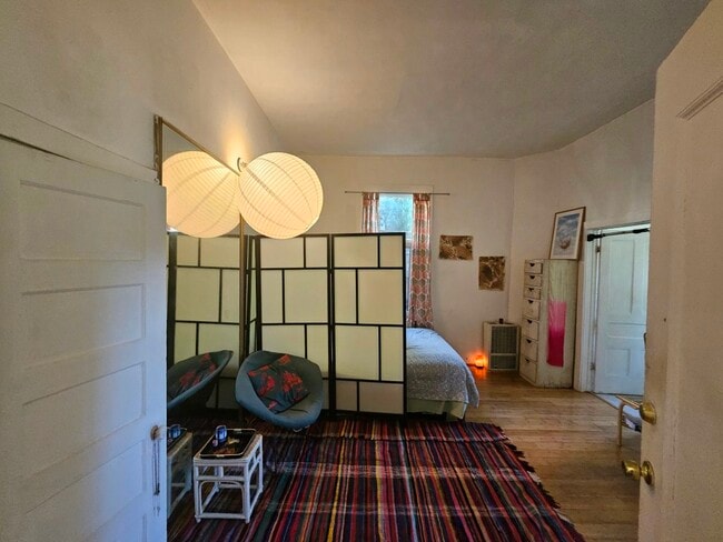 1442 Lake Shore Ave, Unit #6