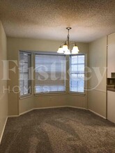 5613 Cork Ln, Unit 213 in Fort Worth, TX - Building Photo - Building Photo