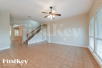 3601 Royal Ct in Midlothian, TX - Foto de edificio - Building Photo