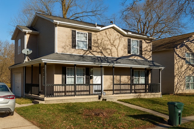 property at 138 W Clark St