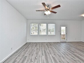 17301 Leafroller Dr in Pflugerville, TX - Building Photo - Building Photo