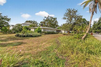 3107 S Emerson St in Tampa, FL - Building Photo - Building Photo