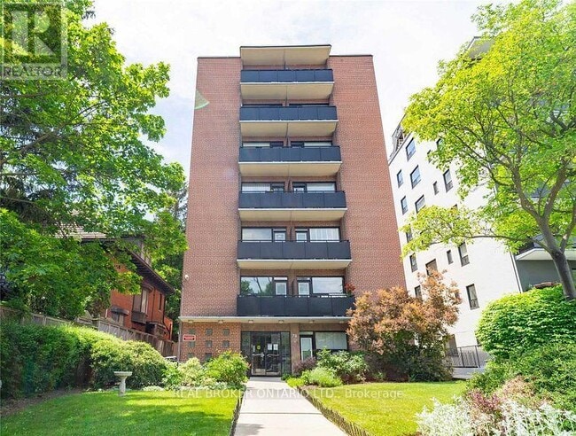 property at 78 Warren Rd