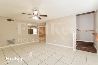 9646 Lupine Ave in Orlando, FL - Foto de edificio - Building Photo