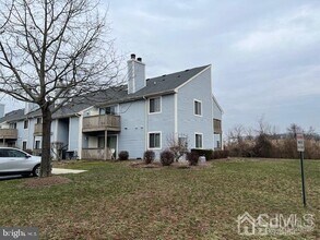 815 Aspen Dr in Plainsboro, NJ - Building Photo - Building Photo