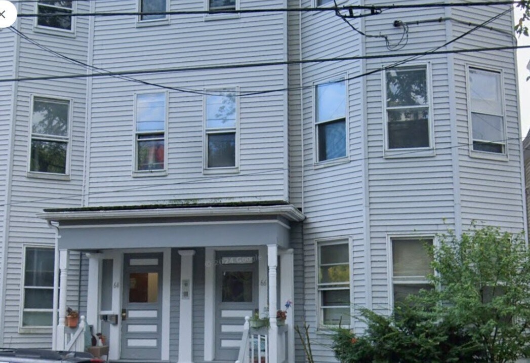 62 Pleasant St, Unit 64-1 in Cambridge, MA - Building Photo