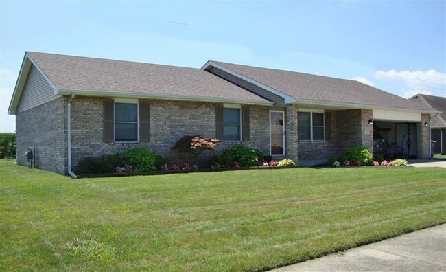 property at 465 Cornerstone Ave