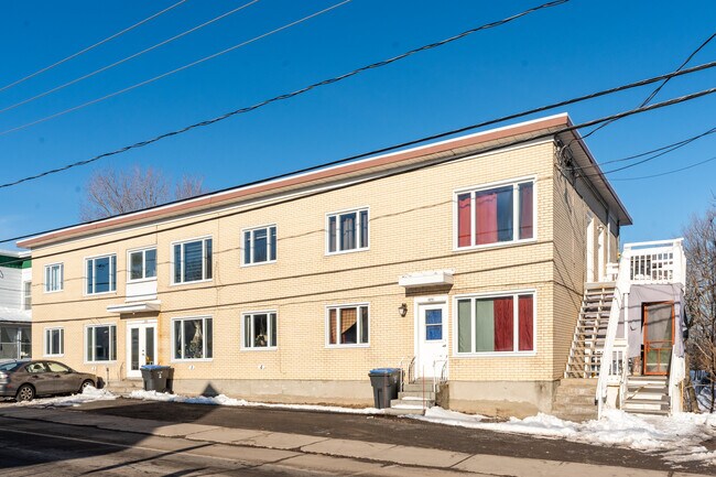 4277 Saint-Georges St in Lévis, QC - Building Photo - Building Photo