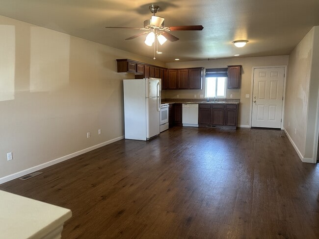 2015 Lake Hills Dr in Billings, MT - Building Photo - Building Photo