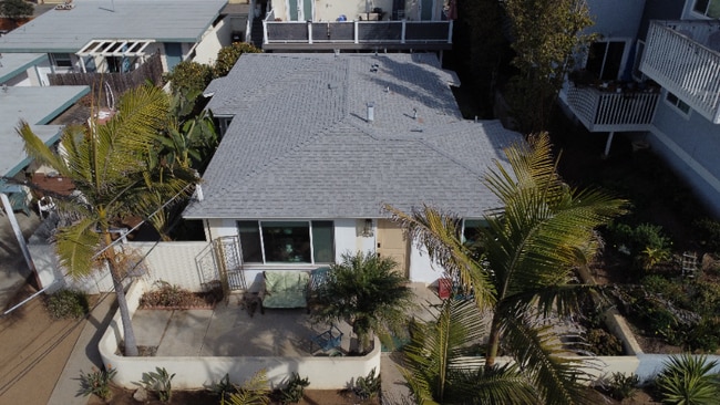 1108 Tait St in Oceanside, CA - Building Photo - Building Photo