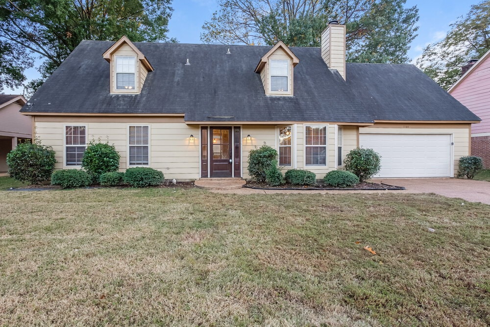 7165 Chevy Chase Dr in Memphis, TN - Building Photo