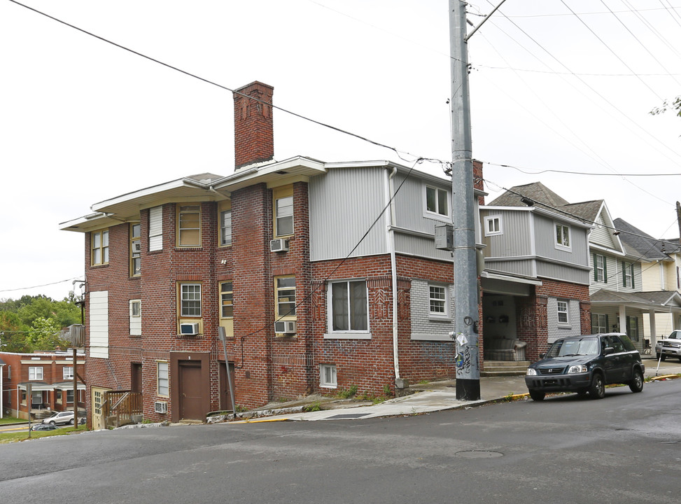 1200 Laurel Ave in Knoxville, TN - Building Photo