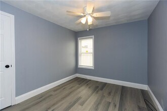 139 Stanton Ave in East Providence, RI - Building Photo - Building Photo