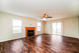 2965 Brookwell Dr in Hilliard, OH - Foto de edificio - Building Photo