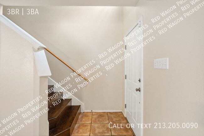 1211 Lynx Bend in San Antonio, TX - Building Photo - Building Photo