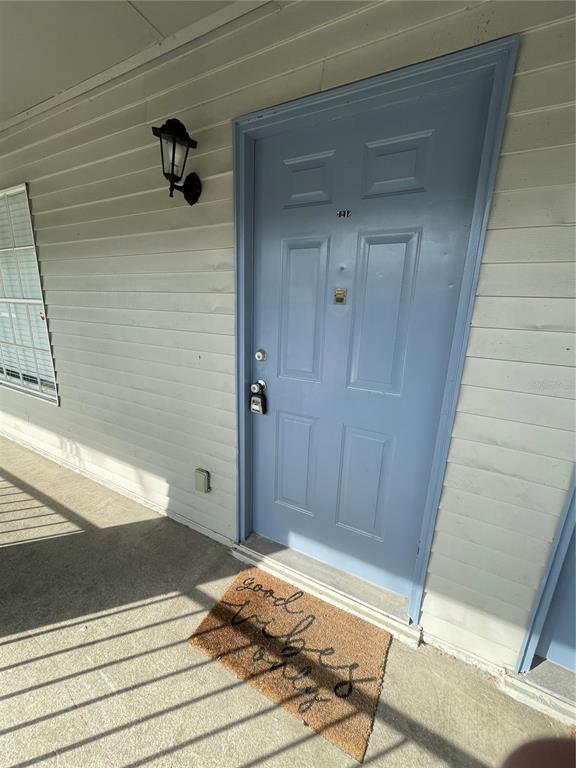 7218 E Bank Dr in Tampa, FL - Building Photo - Building Photo