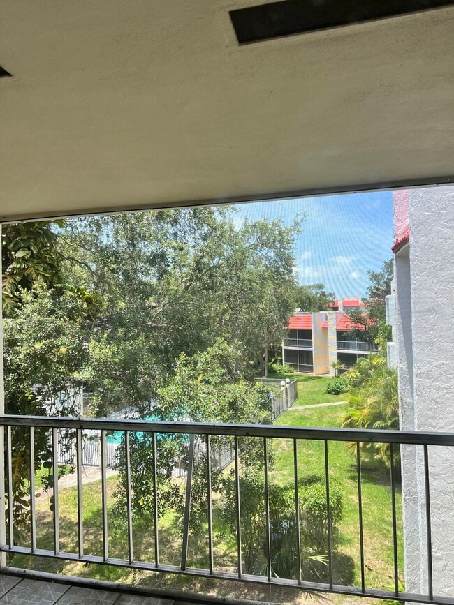 property at 624 NW 13th St