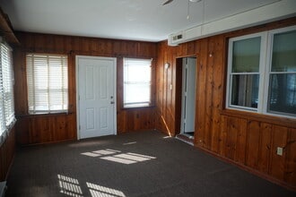 3033 Hamilton Ave, Unit 1R in Baltimore, MD - Building Photo - Building Photo