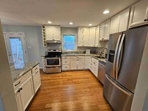 14187 Logan Ct in Woodbridge, VA - Building Photo - Building Photo