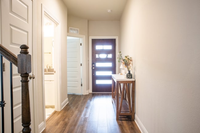 3104 Maysilee St in Austin, TX - Building Photo - Building Photo