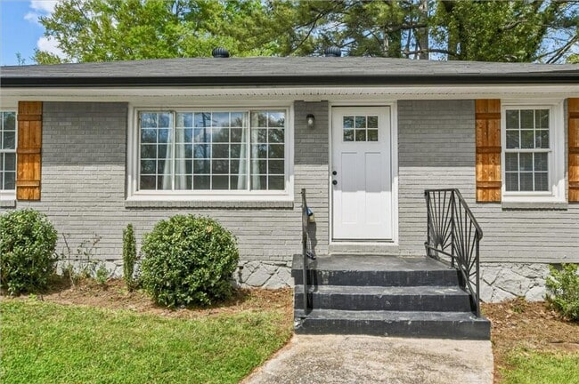 2866 Belvedere Ln in Decatur, GA - Building Photo - Building Photo