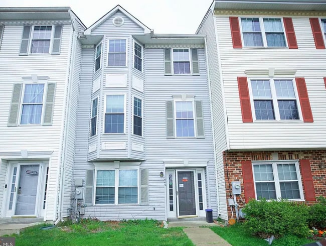 property at 1747 Wood Carriage Way