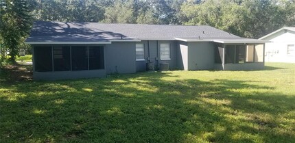 11614 Valencia Dr in Seffner, FL - Building Photo - Building Photo