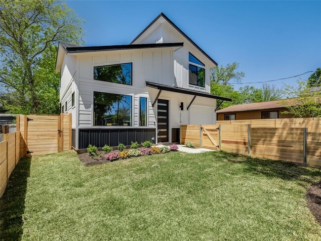 1710 Adina St in Austin, TX - Foto de edificio - Building Photo