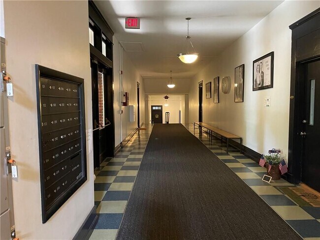 1031 State St NW in Atlanta, GA - Building Photo - Building Photo