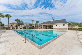 10405 Laguna Plains Dr in Riverview, FL - Building Photo - Building Photo