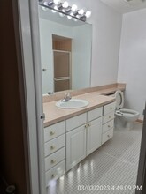 27598 Echo Valley W in Farmington Hills, MI - Building Photo - Building Photo