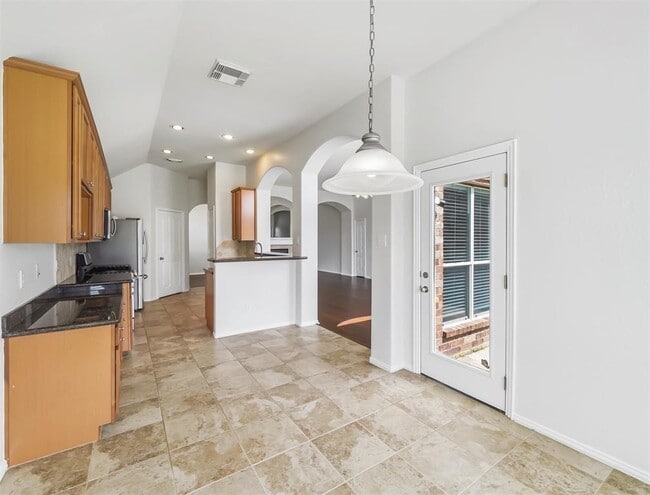 property at 2501 Shady Falls Ln