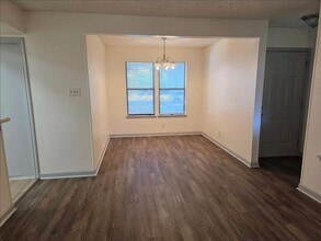 12302 Los Indios Trail, Unit A in Austin, TX - Building Photo - Building Photo