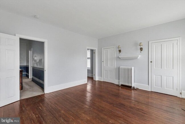 448 Roxborough Ave in Philadelphia, PA - Building Photo - Building Photo