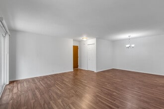 520 Shorely Dr in Barrington, IL - Building Photo - Building Photo