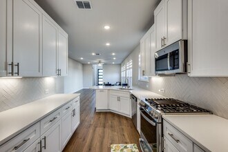 10538 Downy Cup Dr in Frisco, TX - Building Photo - Building Photo