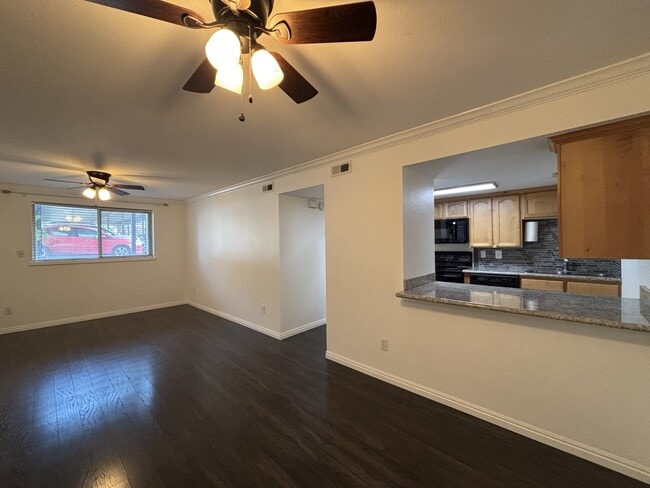 5700 S 900 E in Murray, UT - Building Photo - Building Photo