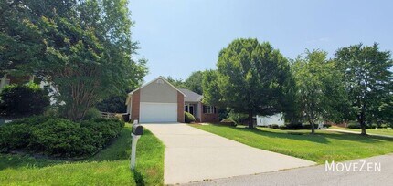 4130 Birchgarden Dr in High Point, NC - Building Photo - Building Photo