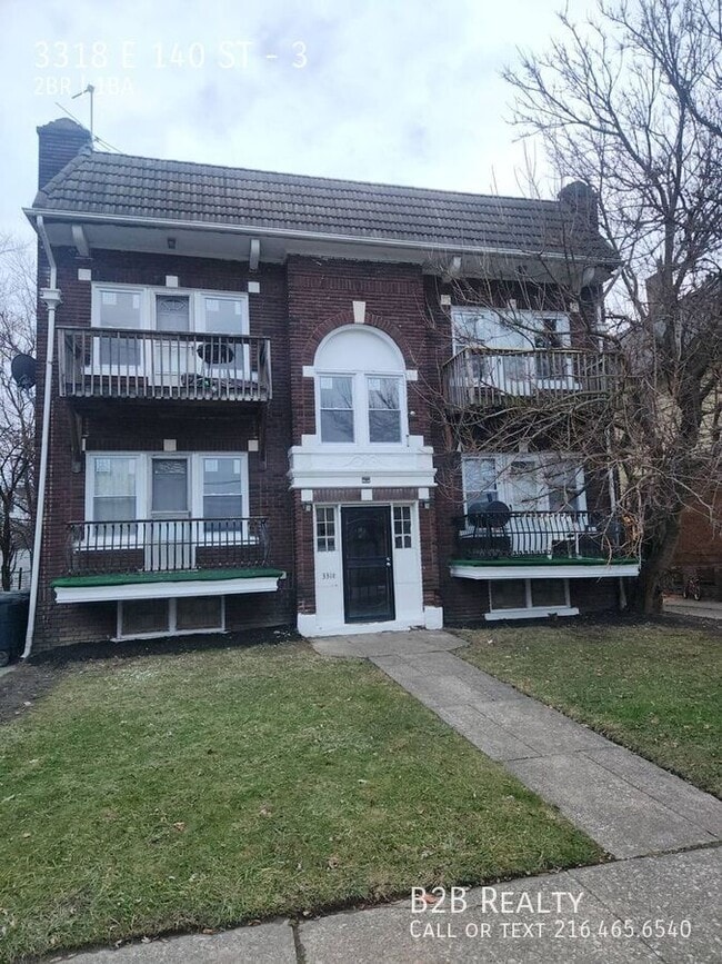 property at 3318 E 140th St