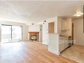 9510 E Florida Ave in Denver, CO - Building Photo - Building Photo
