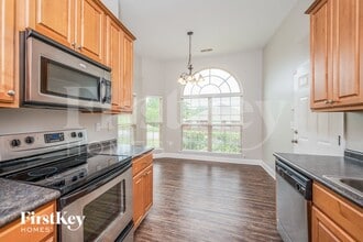 281 Crisfield Cir in Alabaster, AL - Foto de edificio - Building Photo