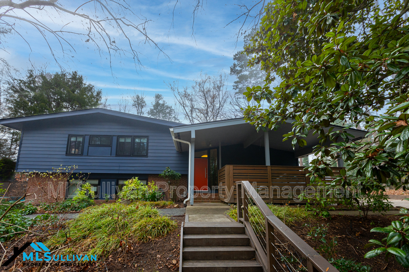 313 N Estes Dr in Chapel Hill, NC - Building Photo