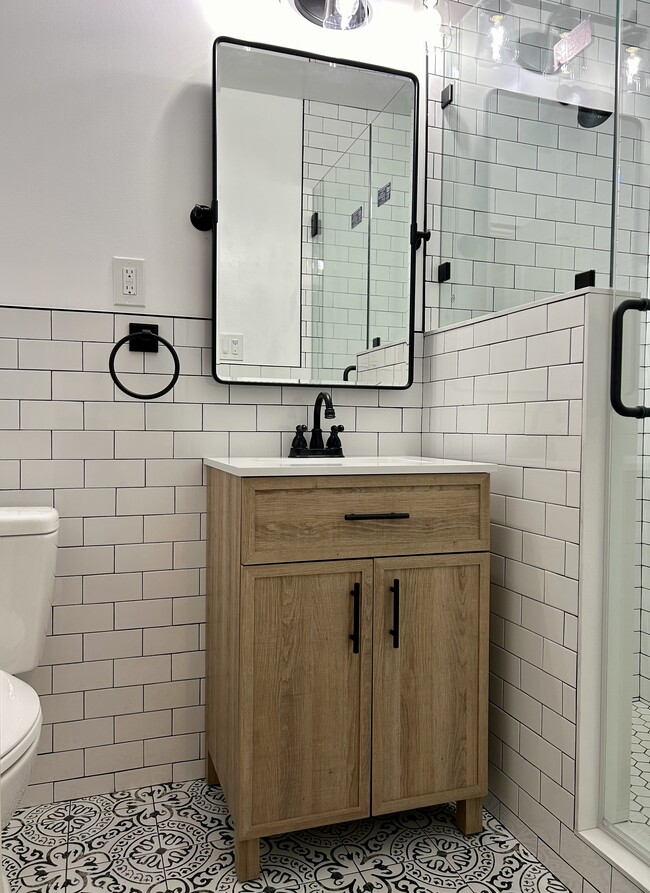 1533 Freeman Ave in Long Beach, CA - Building Photo - Building Photo