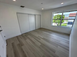 9734 NW 5th Ter, Unit 1 in Miami, FL - Building Photo - Building Photo