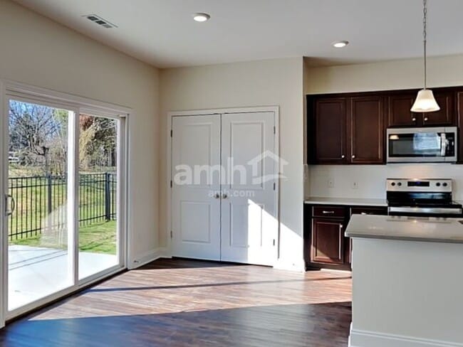 5211 Virtue Ave in Murfreesboro, TN - Building Photo - Building Photo
