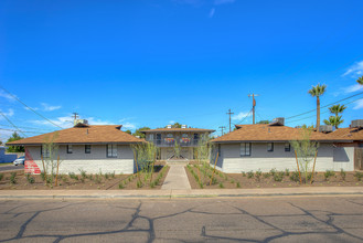 746 W Turney Ave in Phoenix, AZ - Building Photo - Other