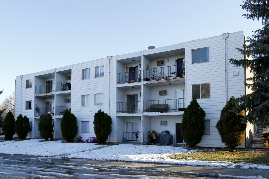 1829 Warren Ave in Longmont, CO - Building Photo